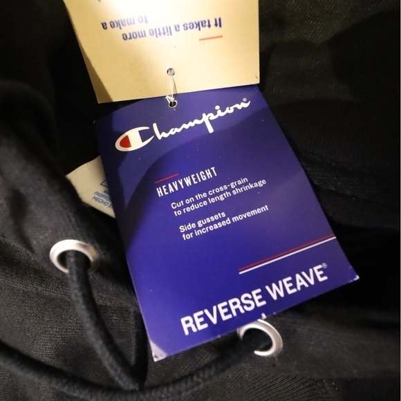 NWT CHAMPION Reversed  Weave Cropped Hoodie - Picture 7 of 7